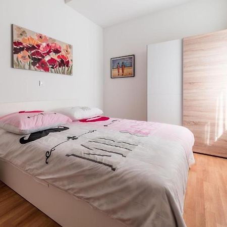 F12 Apartments Zagreb Luaran gambar