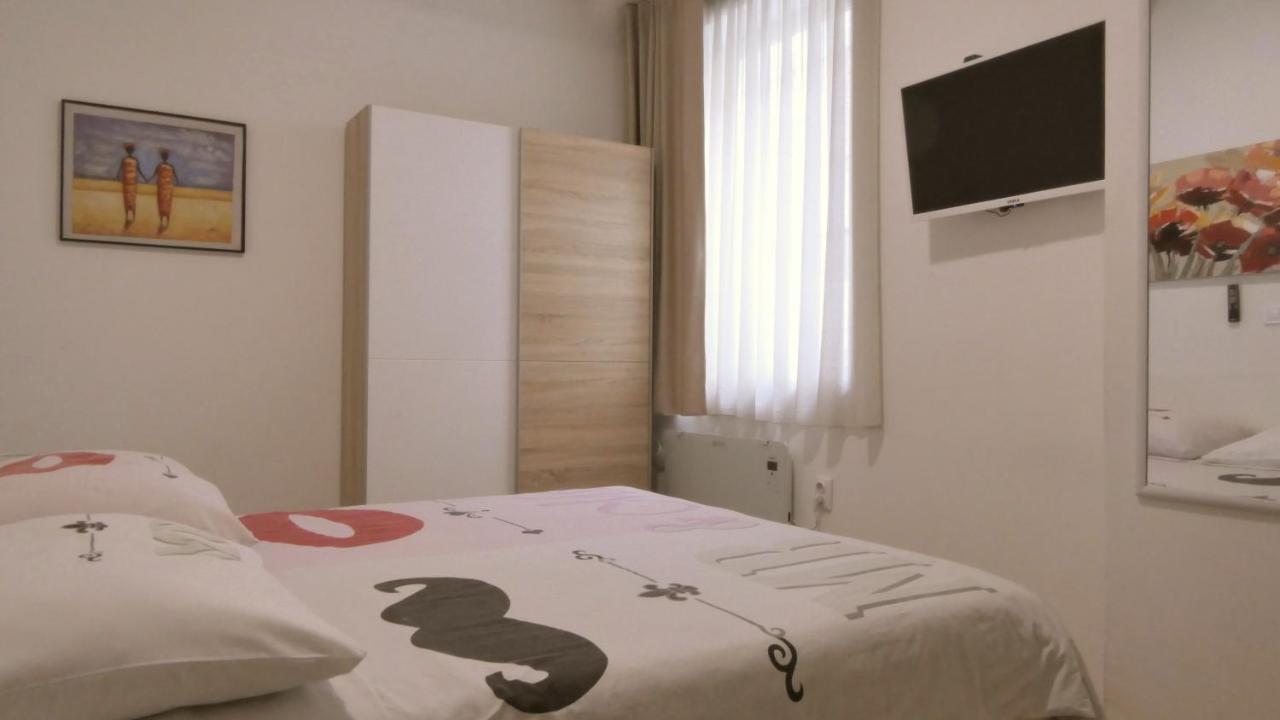 F12 Apartments Zagreb Luaran gambar