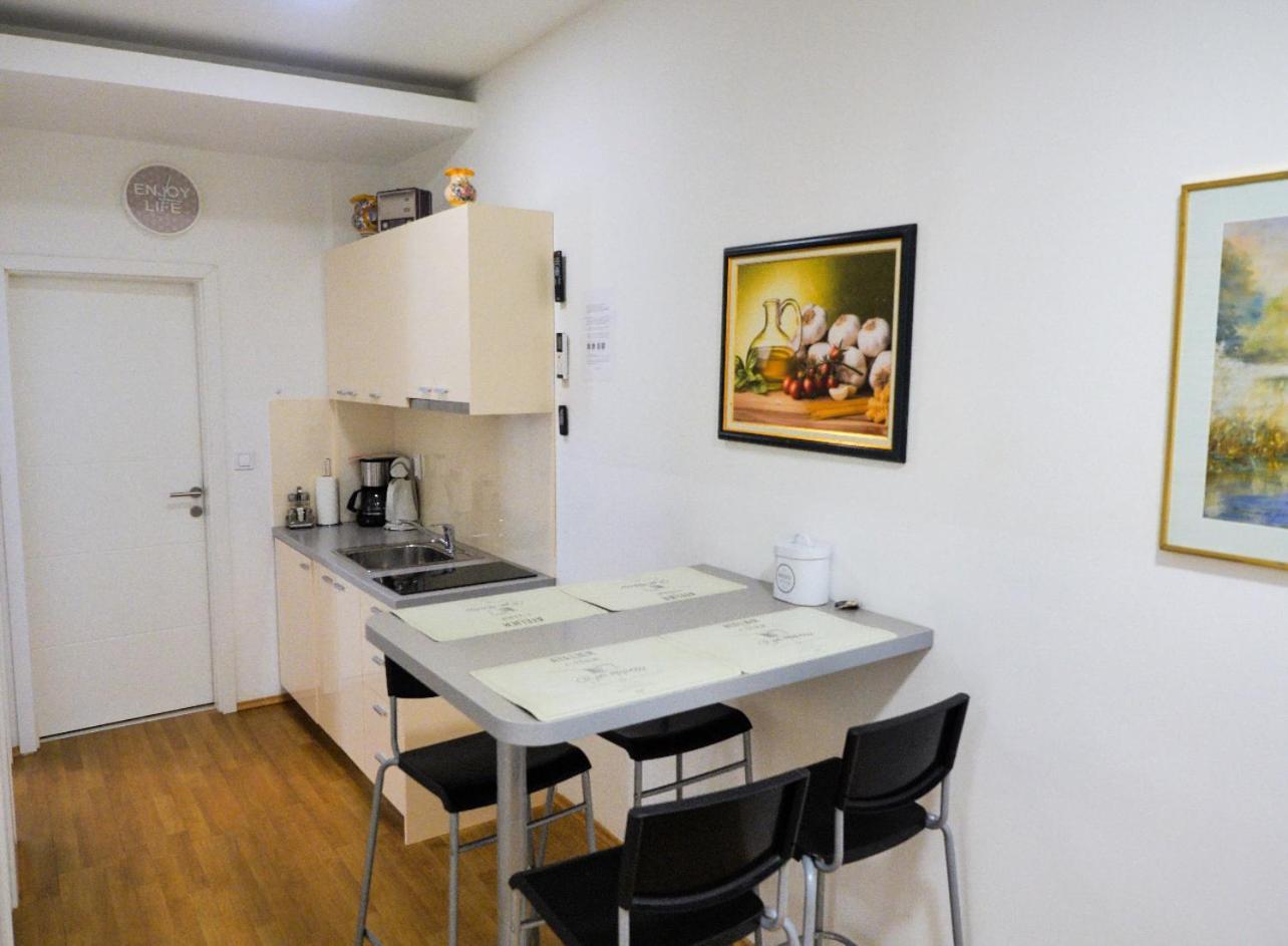 F12 Apartments Zagreb Luaran gambar